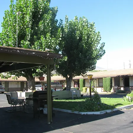 El Rancho Motel-2